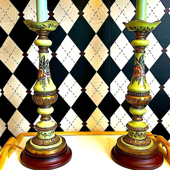 Vintage Pair Tall Ornate Lamps – Regency & Chinoiserie-Inspired Elegance - Picture 4 of 12